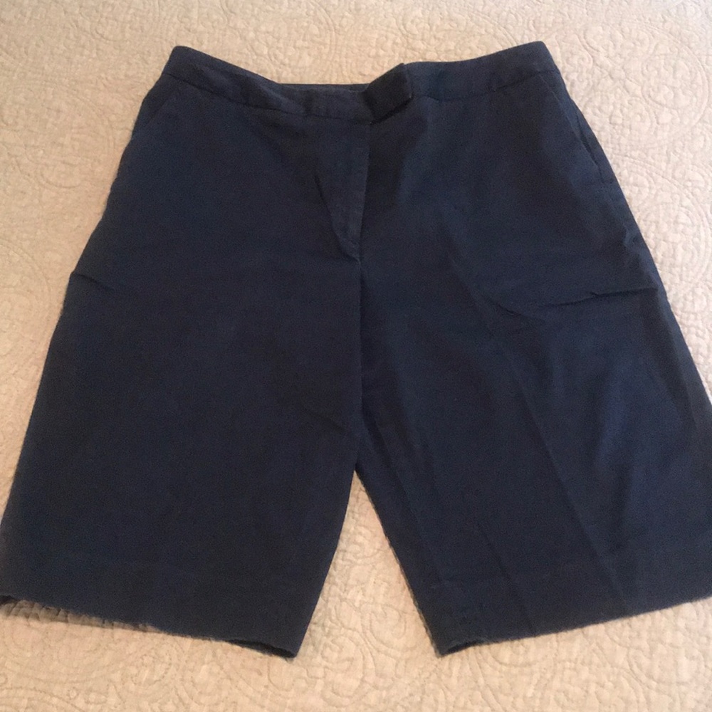 Jones NY navy stretch Bermuda’s